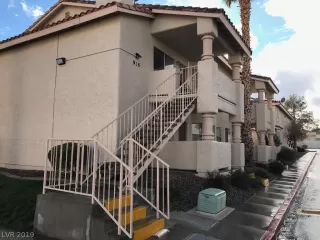 Photo #1: 2061331 Listing 