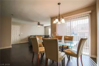 Photo #6: 2061404 Listing