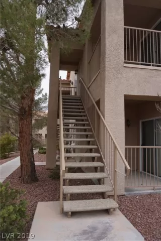 Photo #1: 2061431 Listing 
