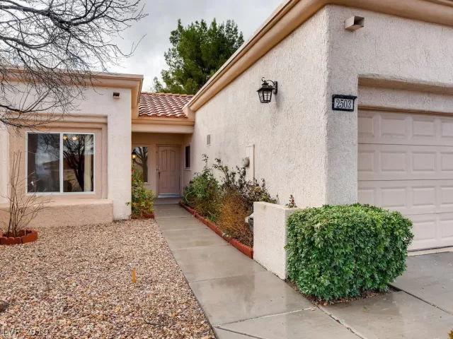 MLS: 2061482 Condo For Sale