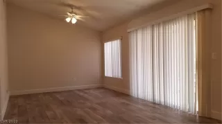 Photo #4: 2061482 Listing