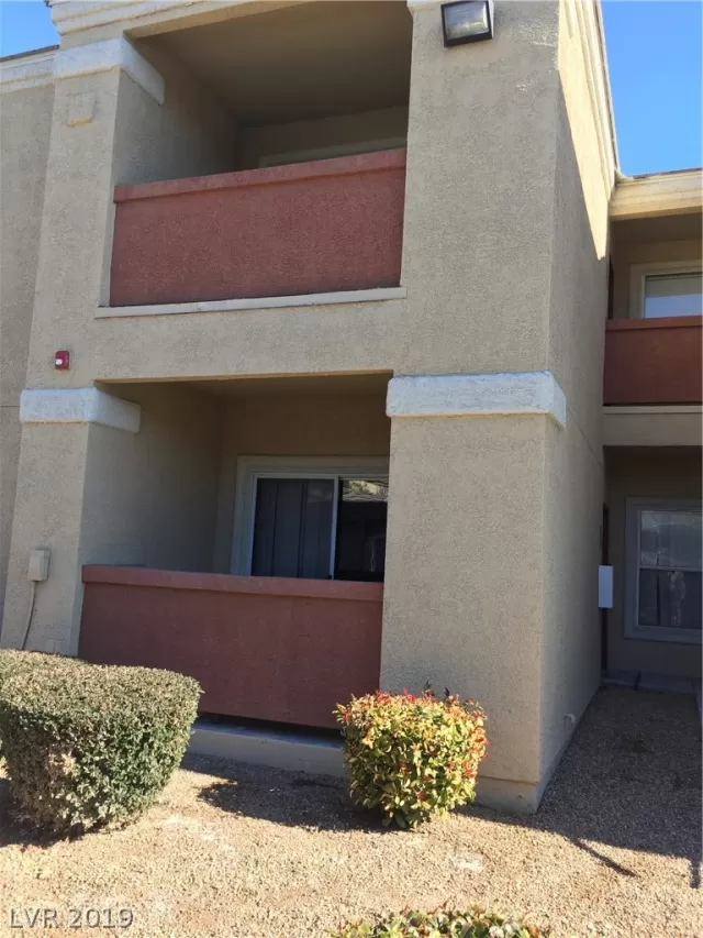 MLS: 2061524 Condo For Sale