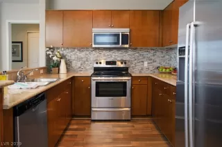 Photo #2: 2061613 Listing 