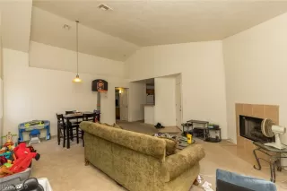 Photo #1: 2061672 Listing 