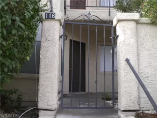 Photo #6: 2061678 Listing