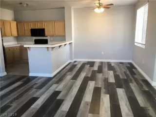 Photo #3: 2061718 Listing