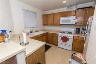 Photo #2: 2061758 Listing 