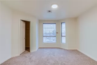 Photo #3: 2061770 Listing 