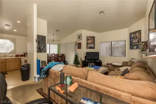 Photo #1: 2061795 Listing 