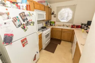 Photo #4: 2061795 Listing 