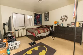 Photo #5: 2061795 Listing 