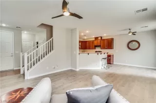 Photo #1: 2061801 Listing