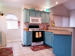 Photo #4: 2061888 Listing