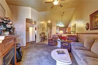 Photo #3: 2061942 Listing 