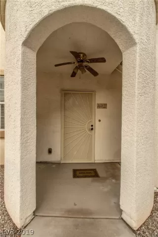 Photo #2: 2062003 Listing