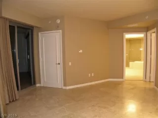 Photo #6: 2062006 Listing 