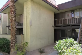 Photo #4: 2062037 Listing