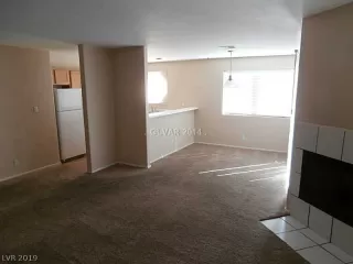 Photo #5: 2062201 Listing 