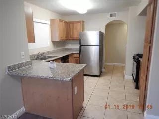 Photo #5: 2062263 Listing 