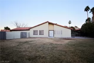 Photo #1: 2062292 Listing