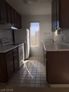 Photo #3: 2062312 Listing 