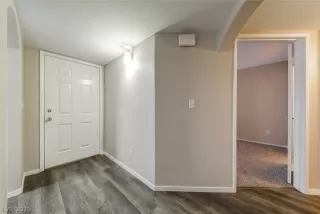 Photo #1: 2062460 Listing 