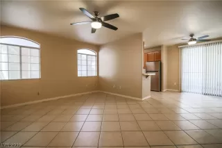 Photo #3: 2062481 Listing