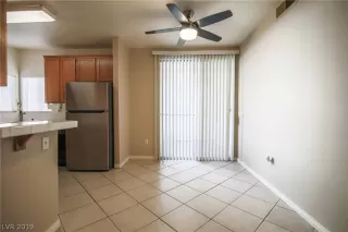 Photo #6: 2062481 Listing