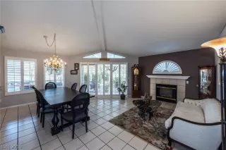 Photo #2: 2062536 Listing 