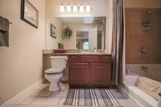 Photo #6: 2062549 Listing