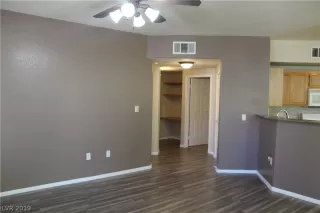 Photo #5: 2062584 Listing 