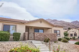 Photo #5: 2062592 Listing