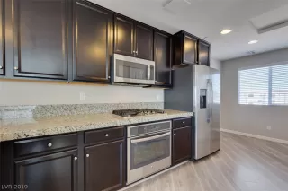 Photo #6: 2062612 Listing 