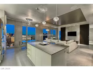 Photo #1: 2062663 Listing