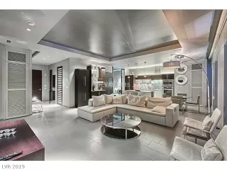 Photo #2: 2062663 Listing