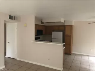 Photo #3: 2062754 Listing 