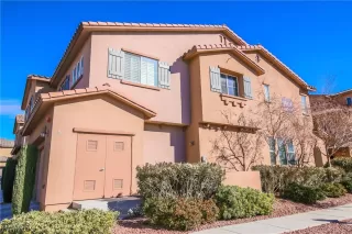 Photo #2: 2062777 Listing