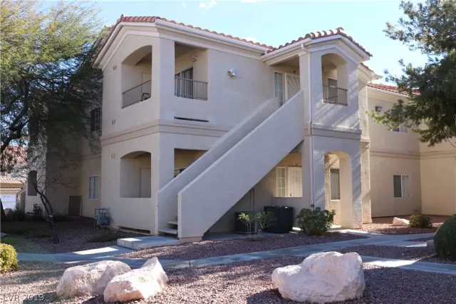 MLS: 2062880 Condo For Sale