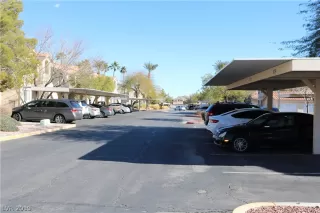 Photo #3: 2062880 Listing