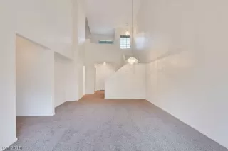 Photo #3: 2062930 Listing