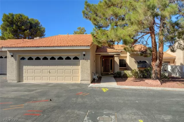 MLS: 2062971 Condo For Sale