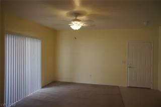 Photo #5: 2062978 Listing 