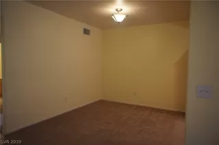 Photo #6: 2062978 Listing 