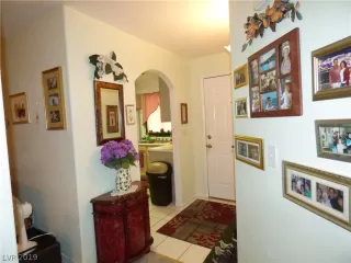 Photo #6: 2063021 Listing