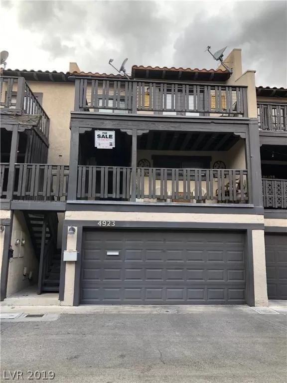 MLS: 2063054 Condo For Sale