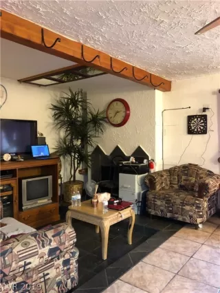 Photo #5: 2063054 Listing 