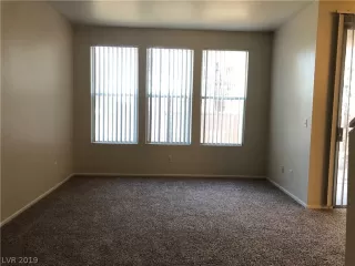 Photo #4: 2063094 Listing