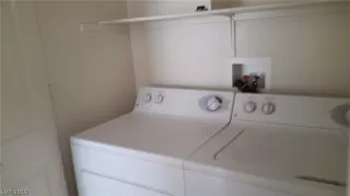 Photo #4: 2063146 Listing 