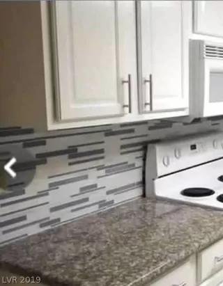 Photo #3: 2063201 Listing