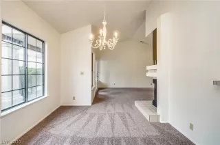 Photo #6: 2063286 Listing